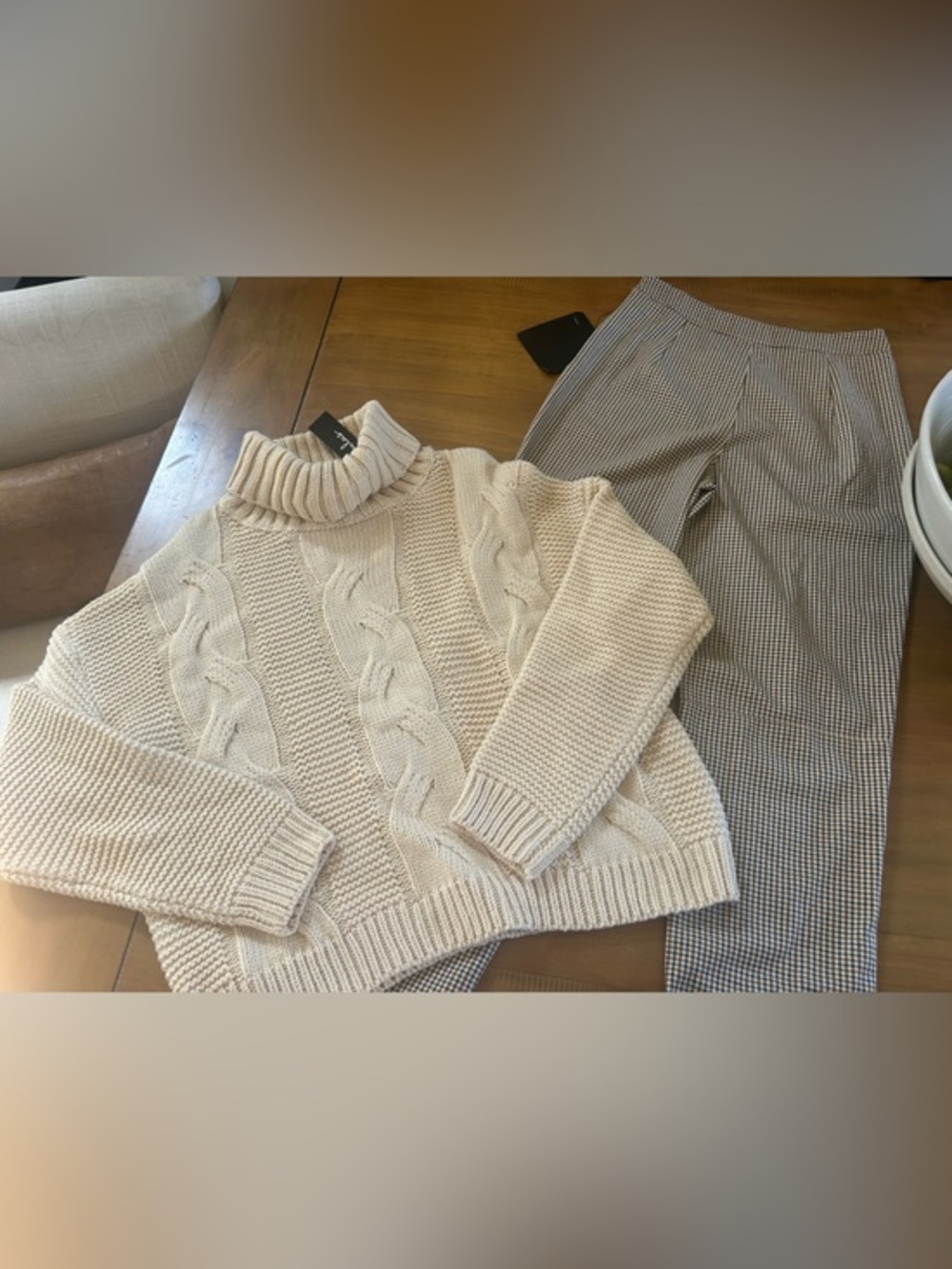 NWT Lulu's Cream Cable Turtleneck Sweater and trouser’s